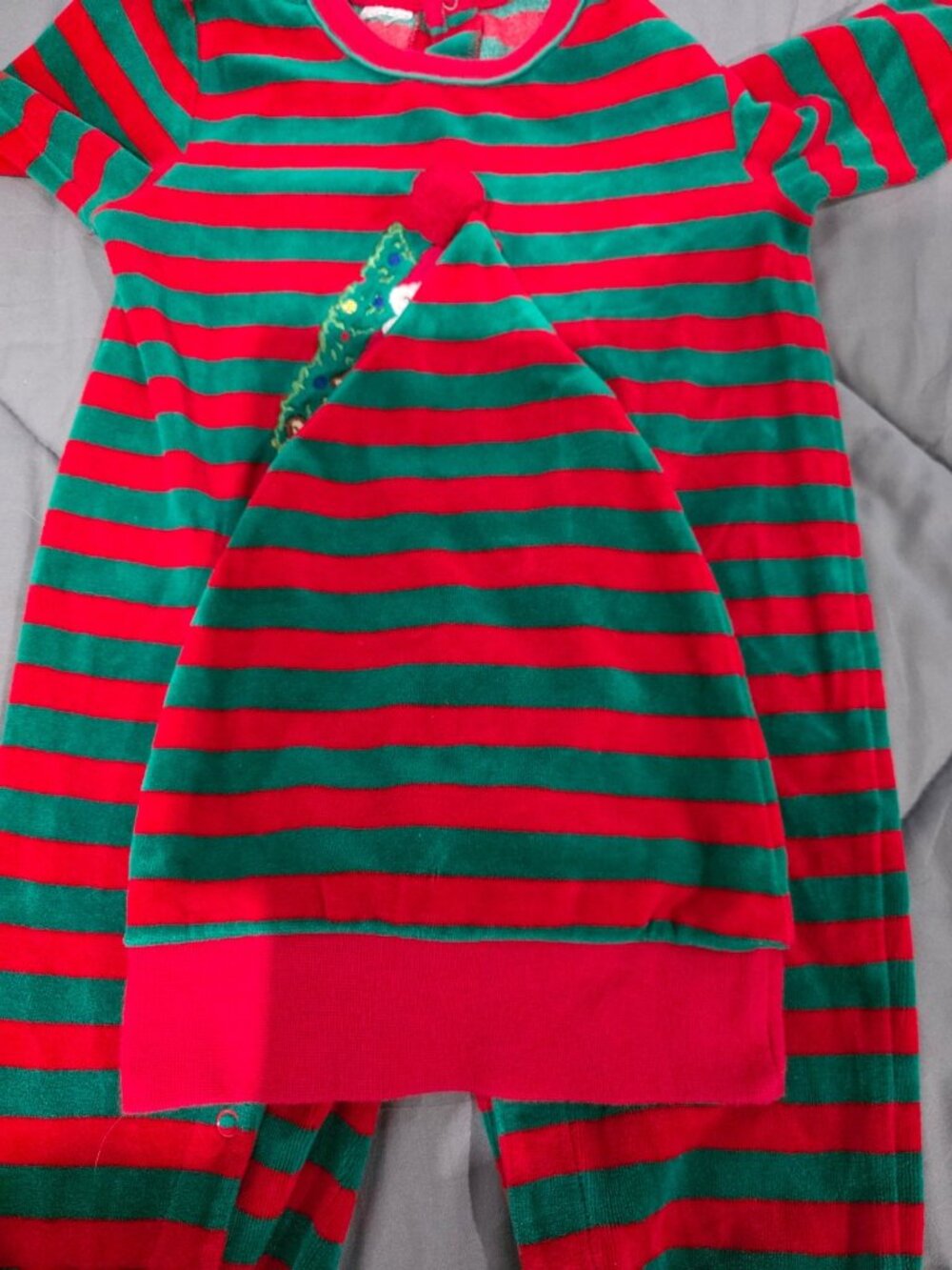 Vtg Christmas Baby Romper & Matching Hat Santa Toys Striped Velour 18 Months - Picture 9 of 10
